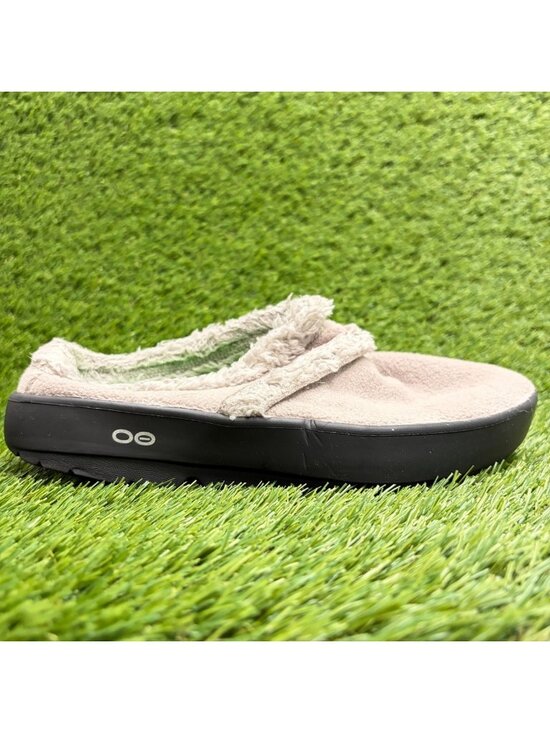 OOFOS Shoes - OOFOS OOcoozie Womens Size 7.5 Beige Black Casual Slip On Recovery Mules Shoes